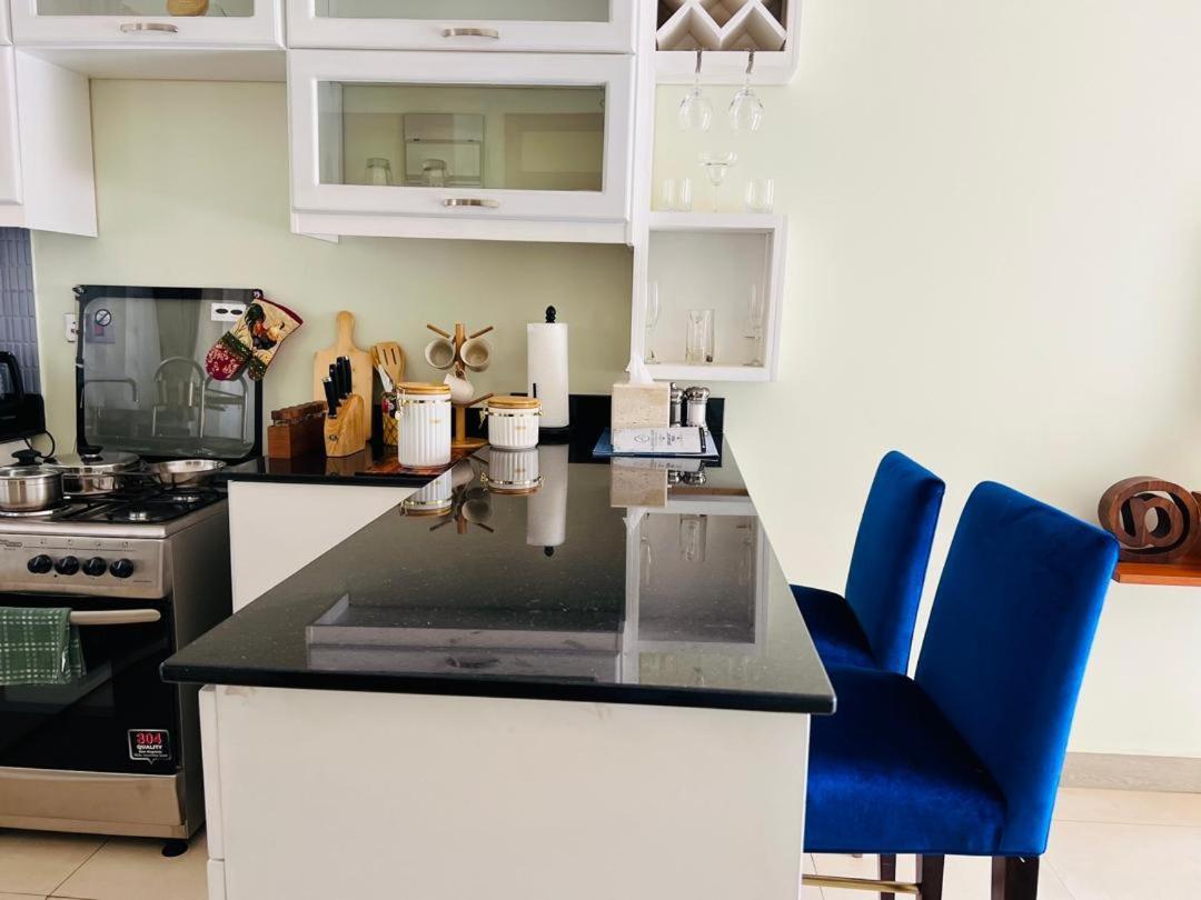 Alsander Homes Peach Bweyogerere Exteriör bild